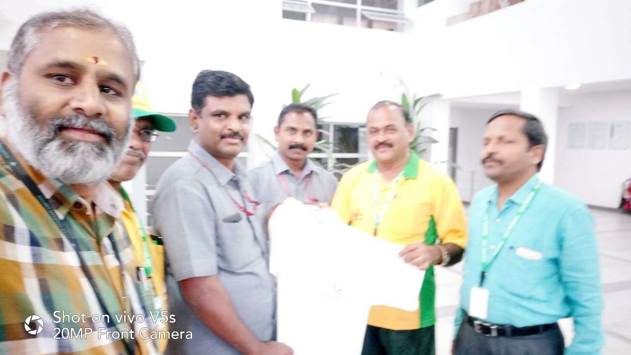 T Shirts handed over to Volunteers